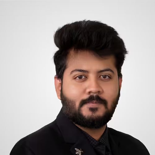 545366836-16-mgb-latest-news-student-blogs