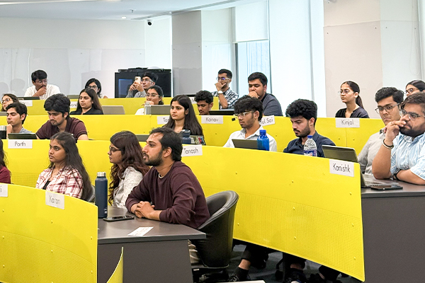 Akhilesh Tilotia, Co-Founder of Thurro, during a session with GCGM students at SP Jain Global 2