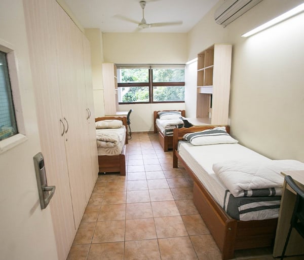 3-Bedder Room