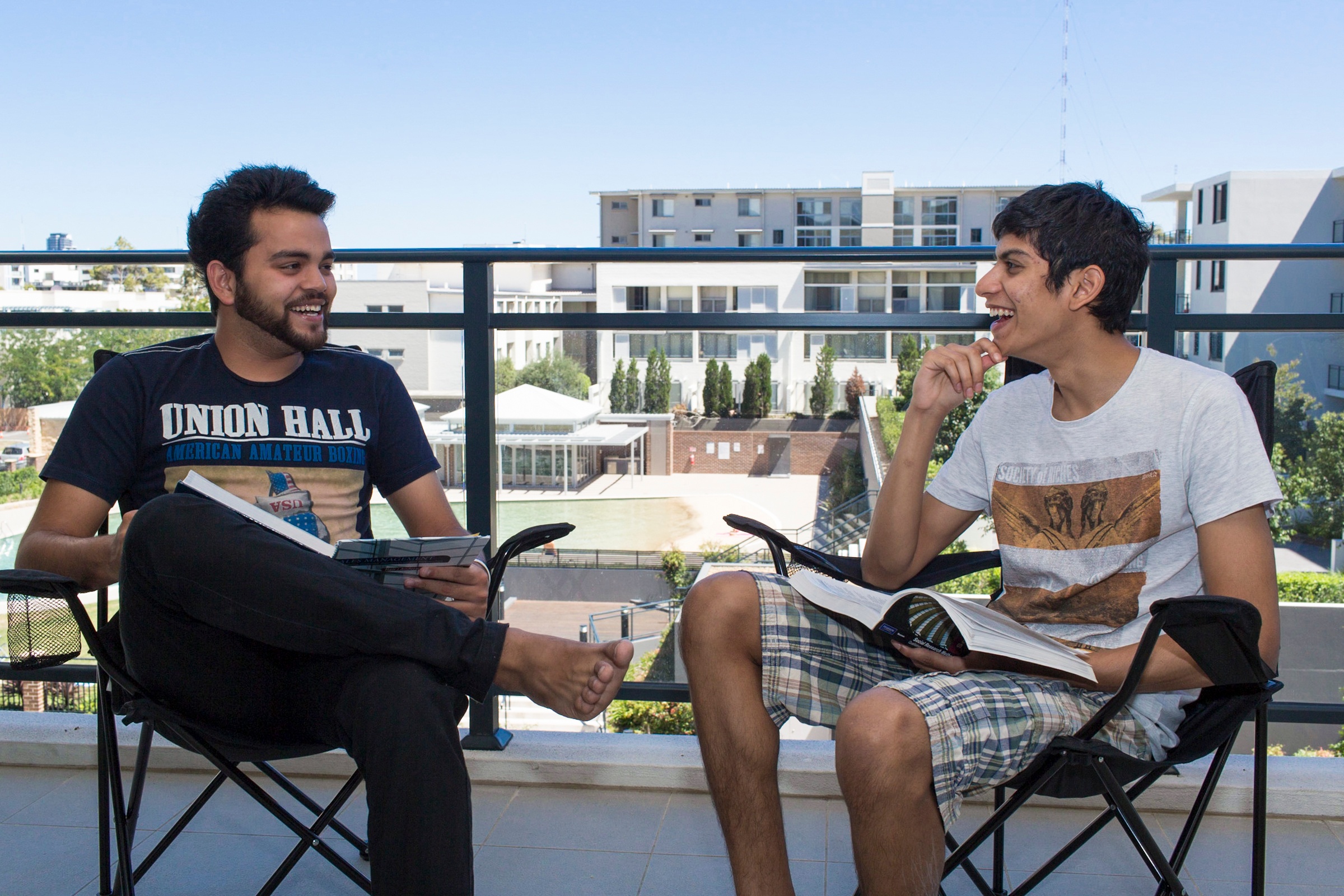 Sydney_accommodation_balcony.jpg