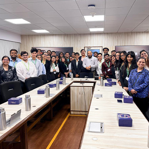 Mahindra-industry-visit-student-life-experience-Graduate-Certificate-of-Global-Management-SP-Jain-2