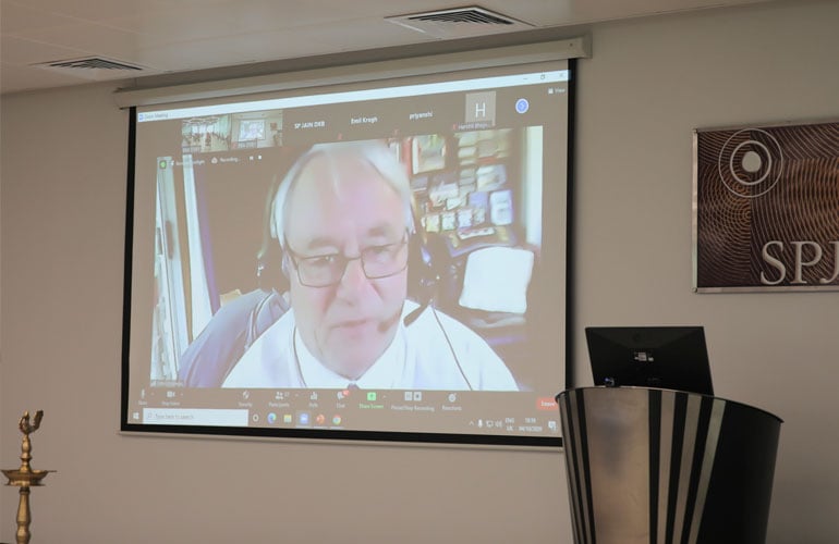 Dr John Lodewijks (Professor and Vice President – Academic, SP Jain) welcomes students virtually from Sydney